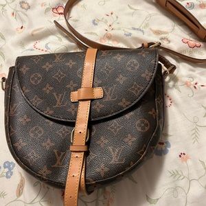 Louis Vuitton purse